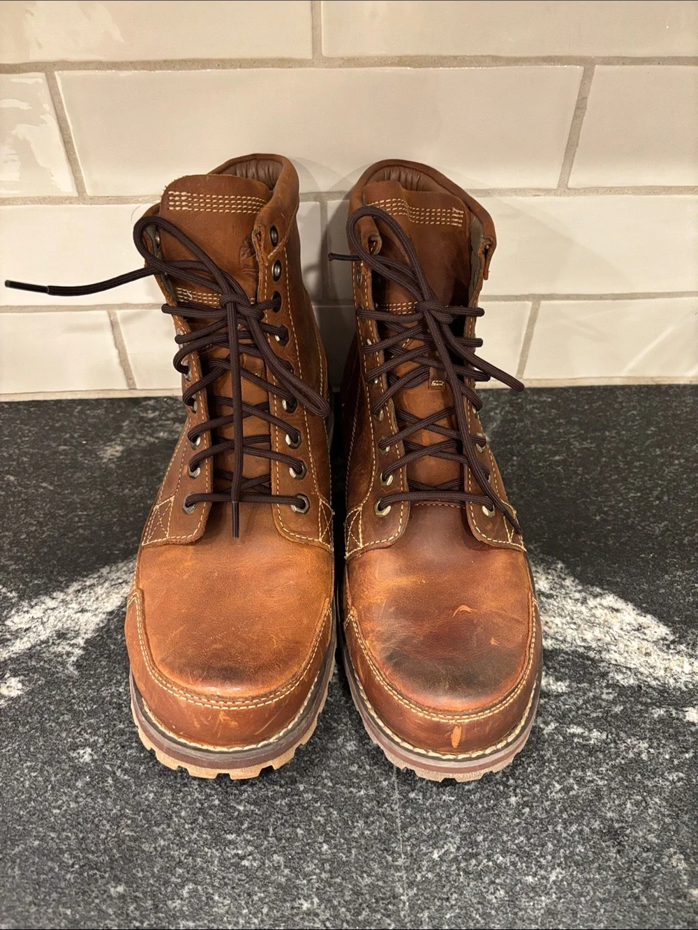 Timberland Earthkeepers Original 6-Inch Boots – Men’s Size 11 – Medium Brown